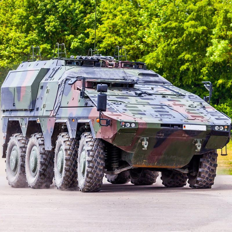 Militär